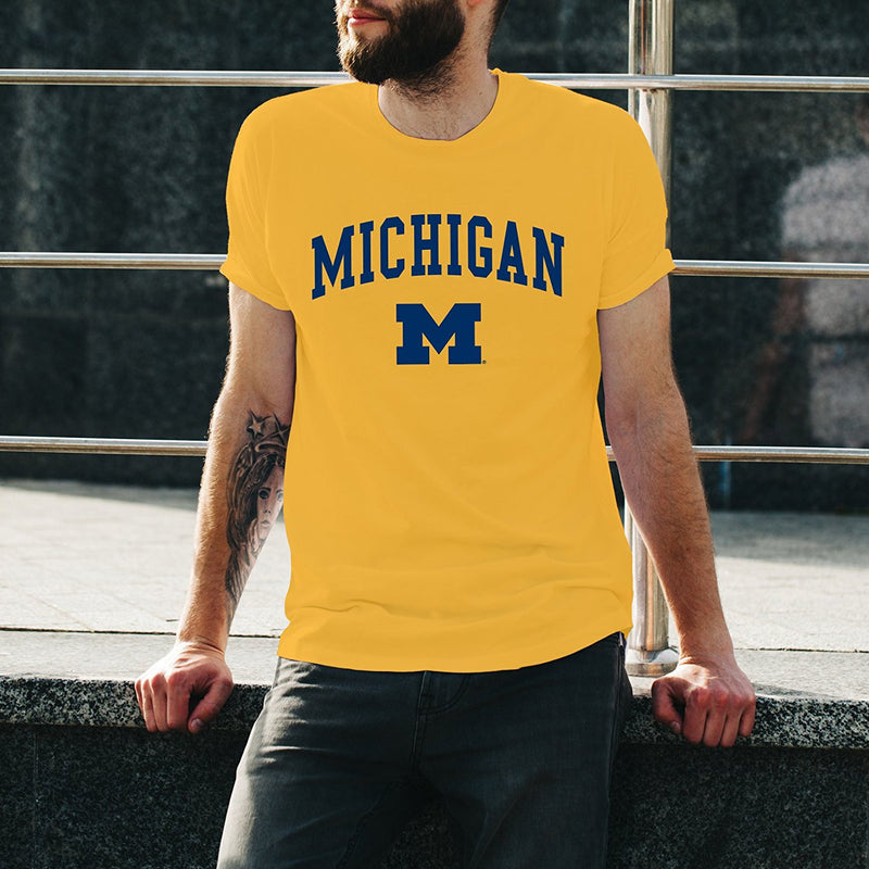 Arch Logo University of Michigan Basic Cotton Short Sleeve T Shirt - Gold