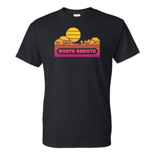 North Dakota Groovy Sunset T-Shirt - Black